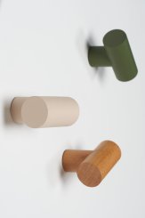 Coleção Benta, Cabideiro