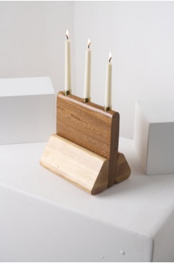 Coleção Arco, Castiçal 3 Velas.Por Felix Pottinger