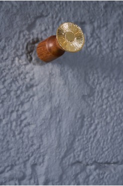 Coleção Regina, Cabideiro