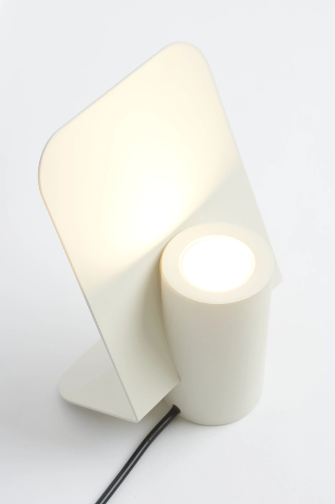 Luminária Vela, Por Mário Alessiani.