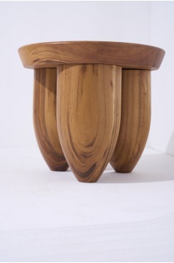 Coleção Zeca, Banco