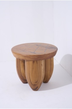 Coleção Zeca, Banco