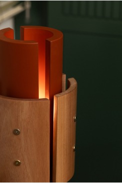 Luminária Pilar. Por Bernardo Cardoso