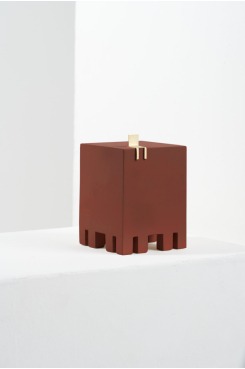 Série Cadeira. Por Sabrina Borges