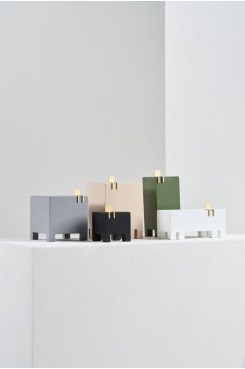 Série Cadeira. Por Sabrina Borges